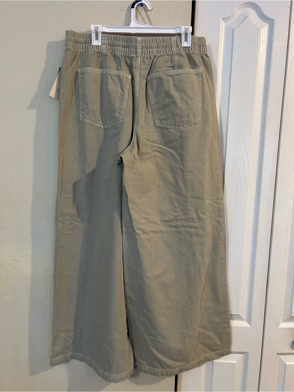 Wide Leg Drawstring Pants — Khaki Green - Picture 3 of 5